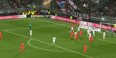 开拓者队记：今天的裁判烂到极点，完全掌控不住局面